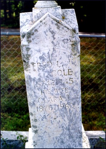 Headstone of Fred and Clara Cole